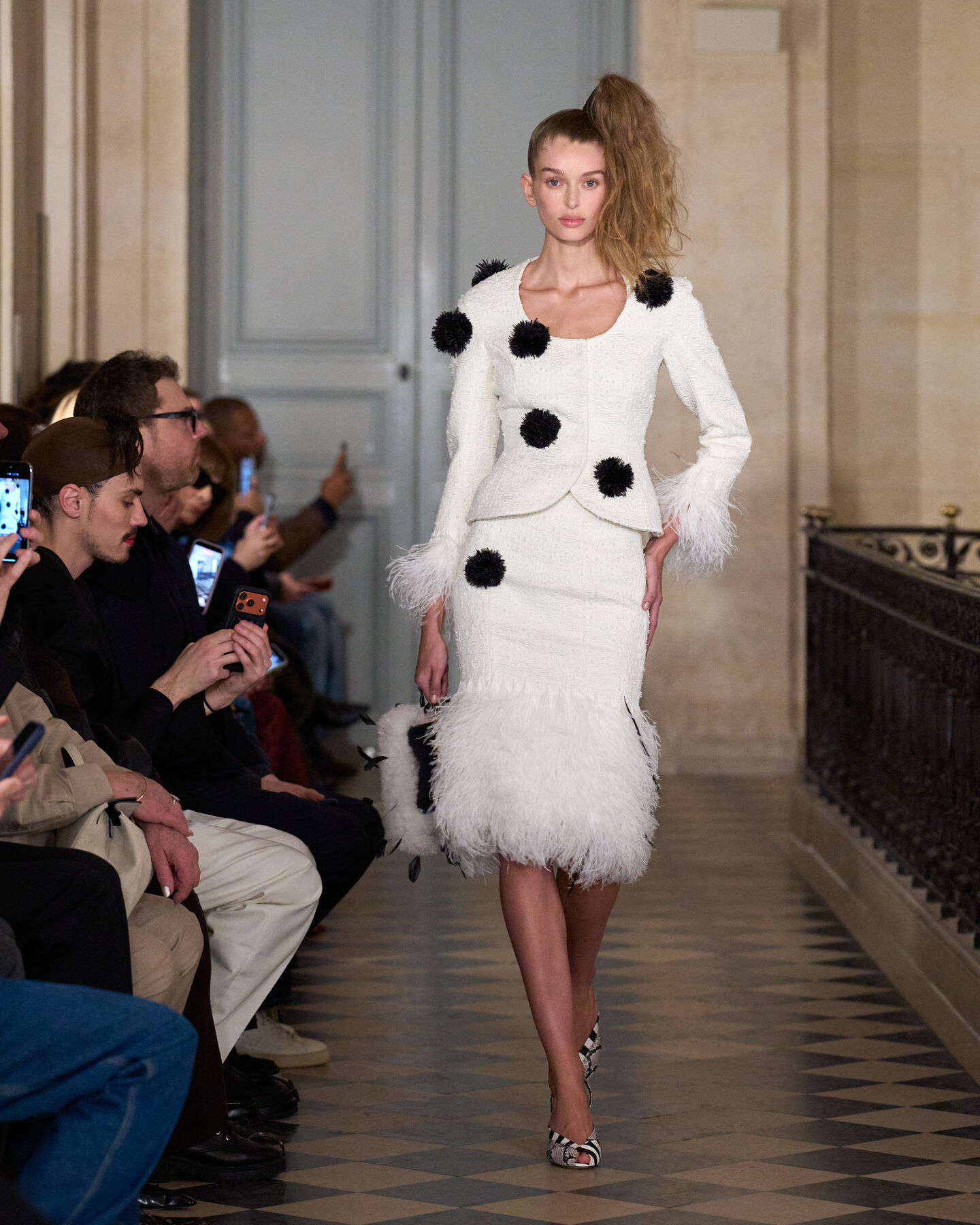 Look 46